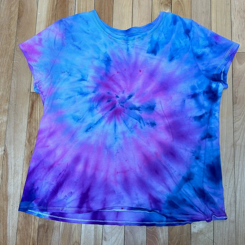 Tye dye t-shirt - Picture 6 of 9